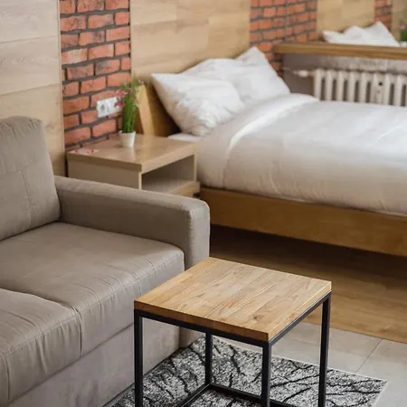 Daire Ochota Wooden Varşova