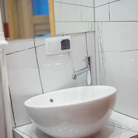 Apartment Ochota Wooden