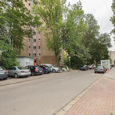 Ochota Wooden Apartment Warschau