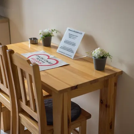 Ochota Wooden Apartment