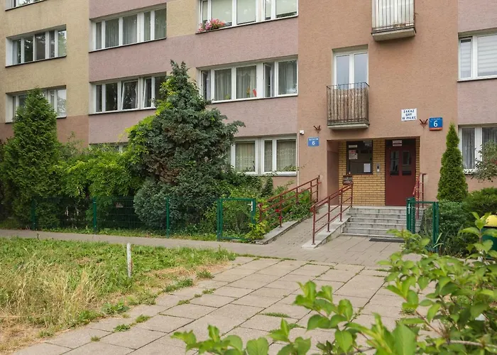 Ochota Wooden شقة وارسو